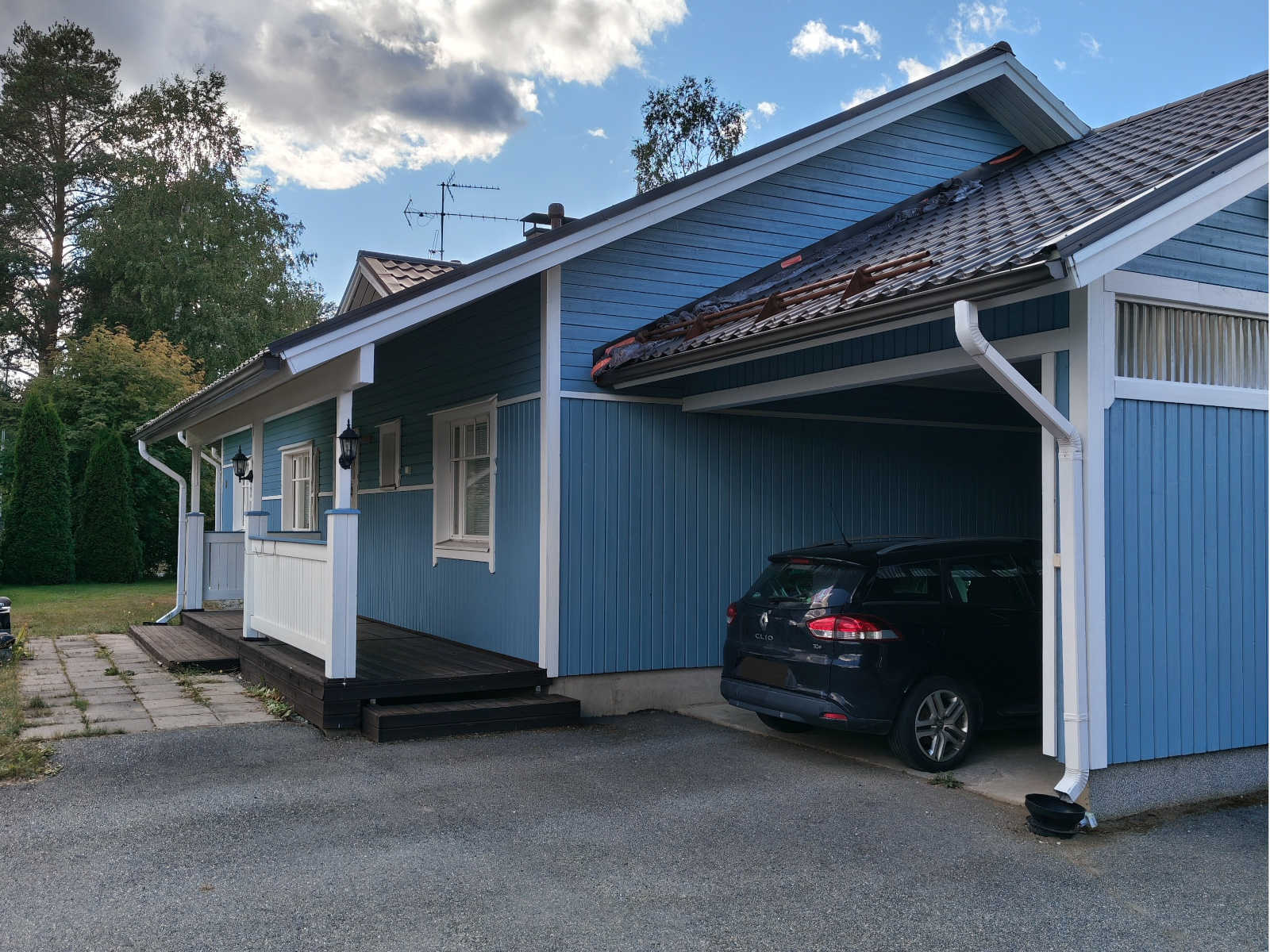 PintaPoikien viimeistelemä ulkomaalauskohde